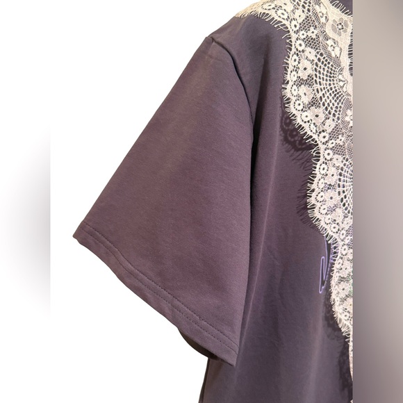 Hiso Hiso NWT Size M Purple Graphic NFL T-Shirt Dress with Lace & Ruffles (0559) - Picture 3 of 13